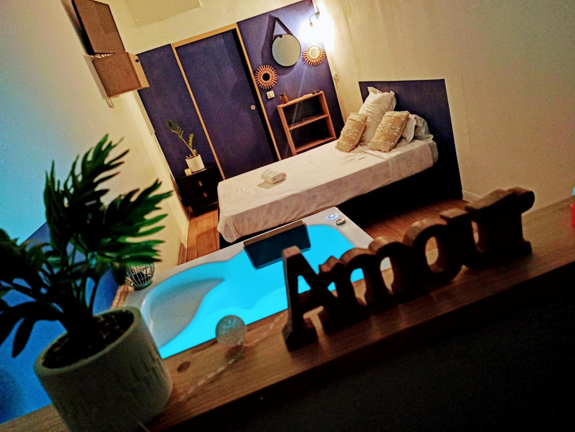 Cosy, Grand Privatif Et Parking Privee Centre