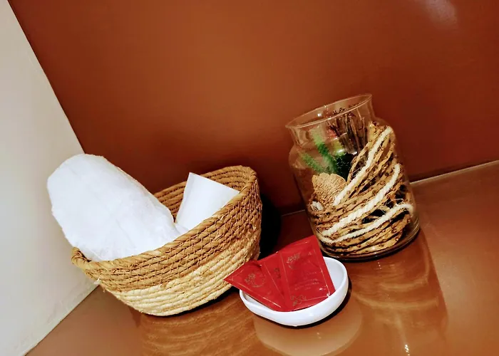 Studio Cosy, Grand Spa Privatif Et Parking Privee Centre Ville Menton