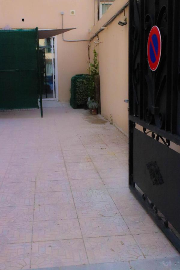 Cosy, Grand Privatif Et Parking Privee Centre Apartment